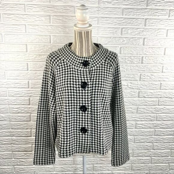 Chadwicks Jackets & Blazers - Chadwick’s Black & White Wool Blend Jacket